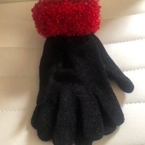 Vintage Black gloves with red cuff hardly worn. 95% acrylic 5% spandex